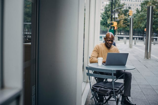 Online Business Daily Digest – January 04, 2026