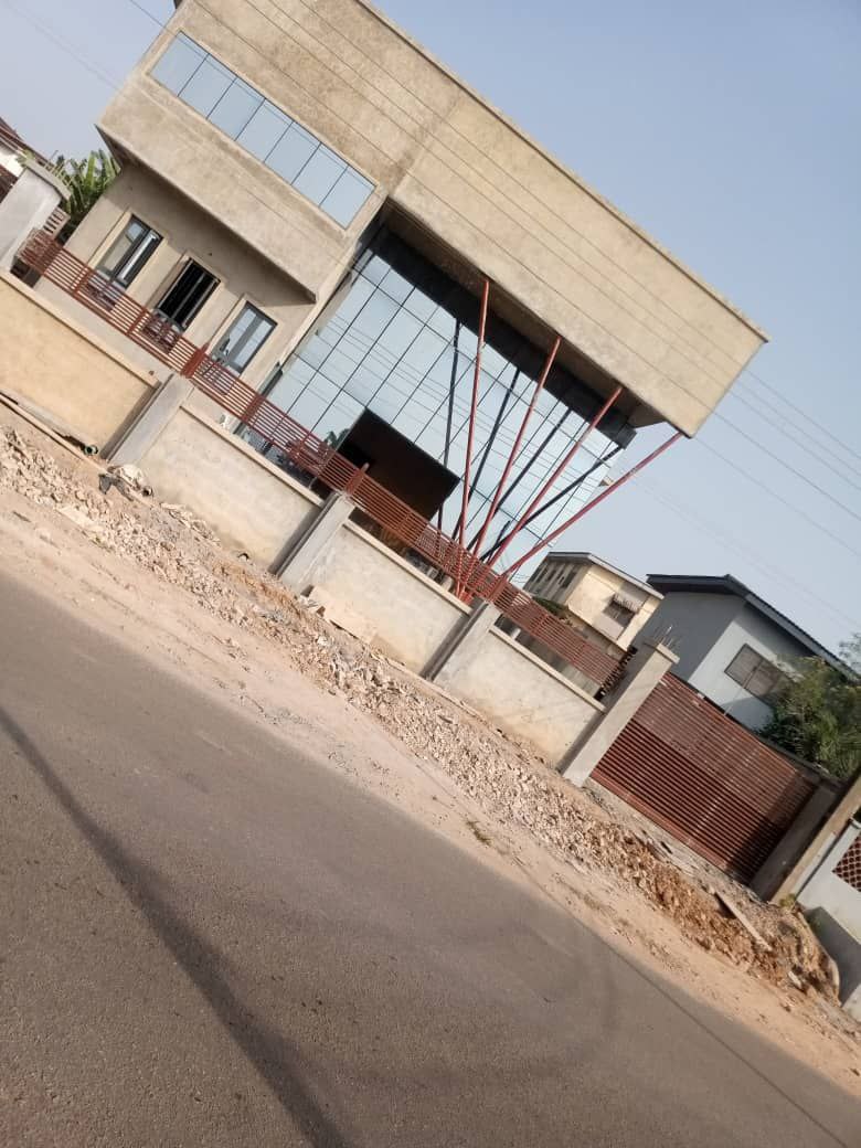The building the builder constructed in Bodija as of November ending 2021 before its completion.